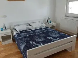 Apartments "Jope i Toni"