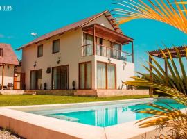 HOP LAGO & MAR exclusiva en playa de chincha, hotel a Chincha Baja