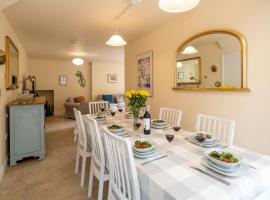 Willow House, holiday home in Aldringham