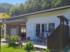 Haus beim Wasser im grünen in sehr ruhiger Lage!!, hotel v destinaci Willersbach