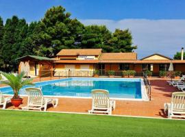 Drapia में, होटल Ranieli Apartments a meno di 2 kilometri da TROPEA FREE PARKING AND WIFI