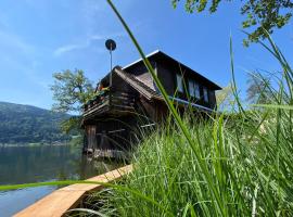 Seehaus direkt am Ossiachersee, hotel a Steindorf am Ossiacher See