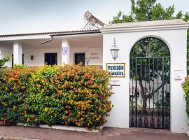 Pensión Frasquita, homestay in Matalascañas