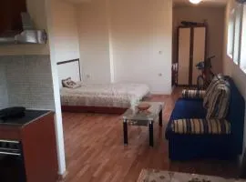 Апартамент студио в затворен комплекс в гр.Банско
