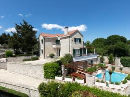 Villa Demi, hotel de lujo en Pučišća