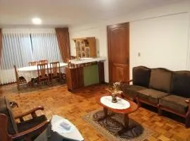 Amplio departamento en la zona central norte 1B