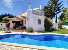 Villa Palmeira Galé Beach