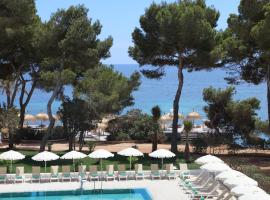 Iberostar Selection Santa Eulalia Adults-Only Ibiza、サンタ・エウラリア・デス・リウのホテル