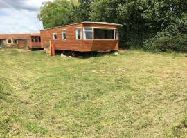 Willow, up-cycled caravan. Farm stay, apartment in Colyton