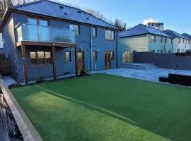 Tides Reach - 3 Bedroom Holiday Home - Llanreath - Pembroke Dock