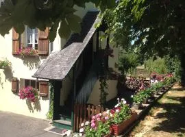 The Bell`s End Cottage