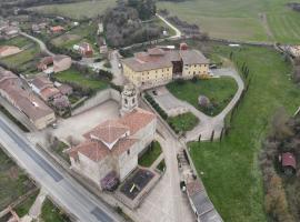 Hotel San Antón Abad – hotel w mieście Villafranca-Montes de Oca