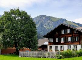 Bühlerhof, hotel med parkering i Lenk