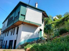 Casa Fidel., rental liburan di Seoane