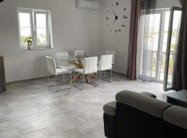 Apartman Ivanica、Lukoranのアパートメント