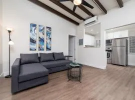 The Hideaway at Lake Ridge 1