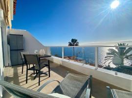 Casa Aita - refurbished apartment with unparalleled sea view, hotel with pools in Mogán