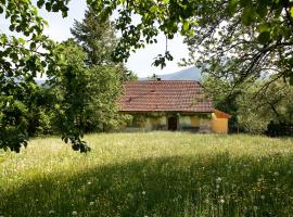 Holiday Home 'Pekovo 1825' – domek wiejski 