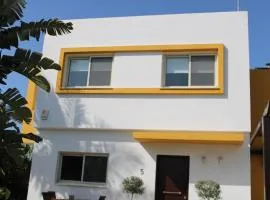 Immaculate 3-Bed House in Pentakomo