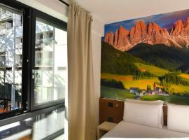 YUGOGO PELLICO 8 Trento Centro, Ferienwohnung mit Hotelservice in Trient