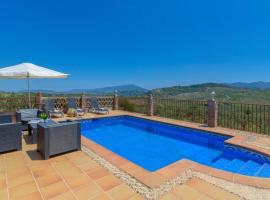 Casa Trigueros Alozaina by Ruralidays, hotel in Alozaina