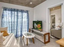 A estrenar! Apartamento con pileta zona aeropuerto WIFI 200MG, hotel poblíž Mezinárodní letiště Silvio Pettirossi  - ASU, 
