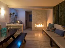 Irresistible 2BD PH Close to Beach