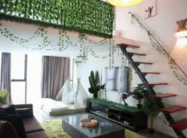 Jungle Loft for 6-7pax near IKEA, Kidzania and 1U