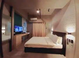 Affable 1BR Service Apartment 2px allows 5Px 19088