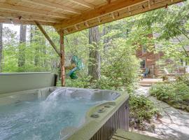 River Breeze Chalet - Meredith Lodging, hotel in Rhododendron