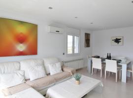 Apartamento esquinero en Palamós, huisdiervriendelijk hotel in Palamós