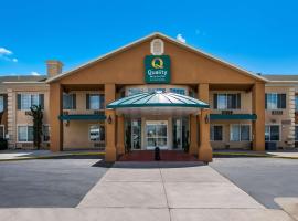 Quality Inn & Suites Airport West, отель в Солт-Лейк-Сити