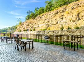 Sleep Inn Winfield - Teays Valley, hotel amb aparcament a Hurricane