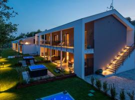 SHILOH Private Luxury Apartments, golfhotell i Costermano