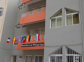Residencial Milfontes, hotel v destinaci Ribeira Grande