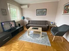 Hill Apartment