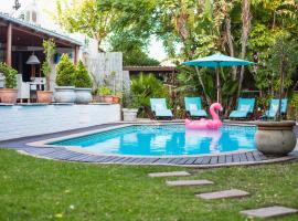 Khashamongo B & B, hotel perto de Helderberg Centre, Somerset West