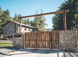 Rifugio Pian di Rocchi, hotel en Corniolo