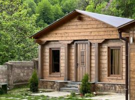 Balkonchik GuestHouse, hotel di Dilijan