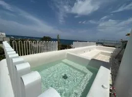 Casa Mediterranea Jacuzzi riscaldata con Caminetto