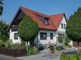 Ferienwohnungen TonArt - modern & stilvoll im Weinort Sommerach