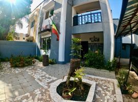 Kër Adja, hotel near Harbour where ferry leaves from, Ziguinchor