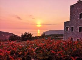 Sunset View Stone House, Areopoli Mani, holiday home in Areopolis