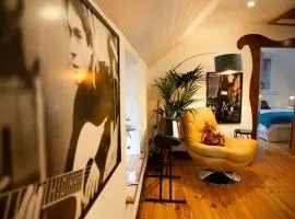 Cosy Apartment/ Explore The Area/Enjoy our Pub