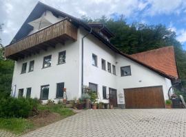 Haus Dreil: Ober-Abtsteinach şehrinde bir ucuz otel