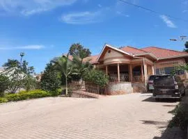 Airport Side Hotel Entebbe、エンテベの格安ホテル