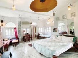 Dia Homestay, hotell i Pushkar