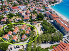 Villas Corinthia, leilighetshotell i Baška