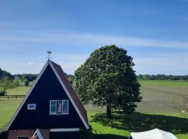 Hermans huisje: het mooiste uitzicht van Twente?, hotell i Haaksbergen