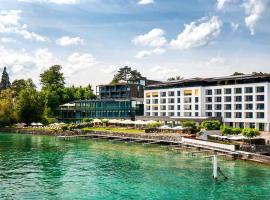 Campus Hotel Hertenstein, hotel in Weggis